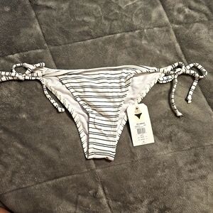 Striped Bikini Bottom NWT BILLABONG